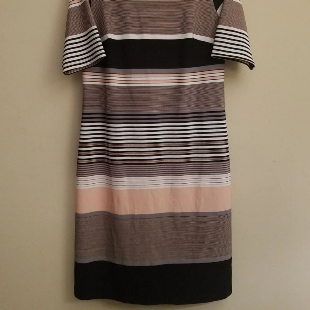 ILE DRESS - Picture 2 of 5